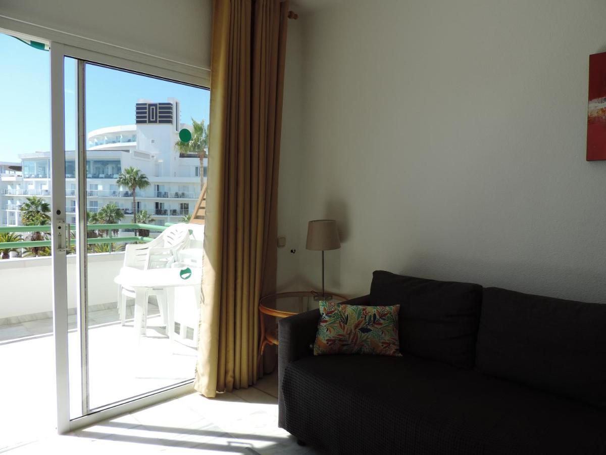 Apartment-Hotel Altamira Costa Adeje  Bagian luar foto